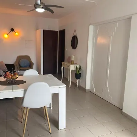 Apartment House Da Rocha *