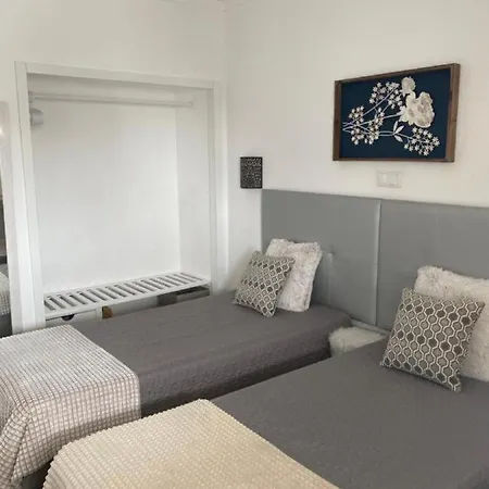 Apartment House Da Rocha *